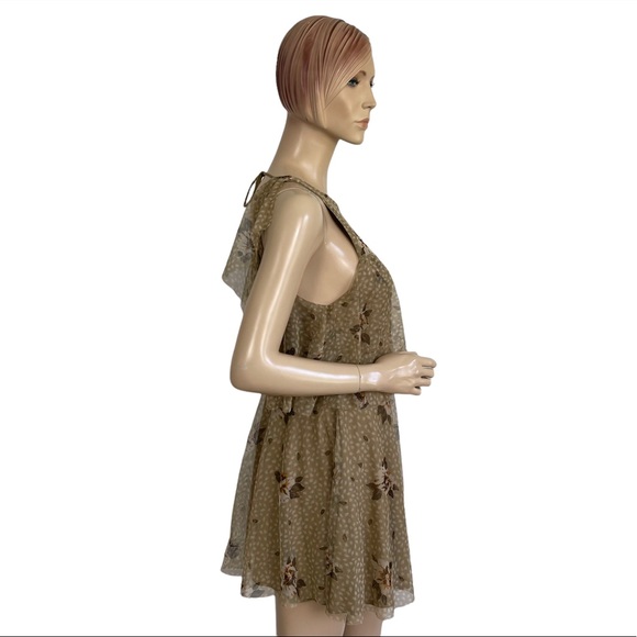 Urban Outfitters Kimchi Blue Mickie Floral Twofer Swing Mini Dress 0 - Picture 7 of 11